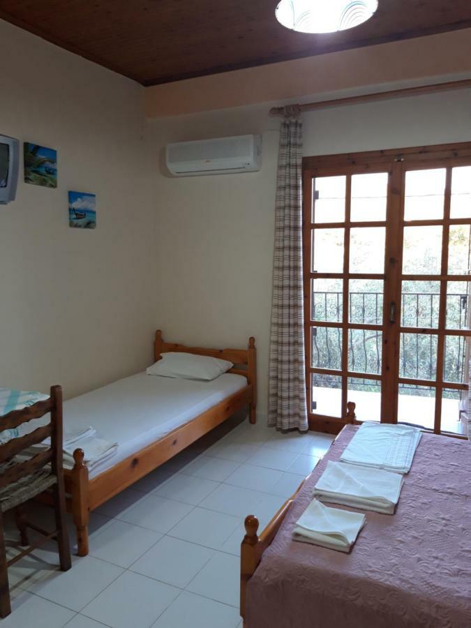 Koutadelias Rooms Kálamos 外观 照片