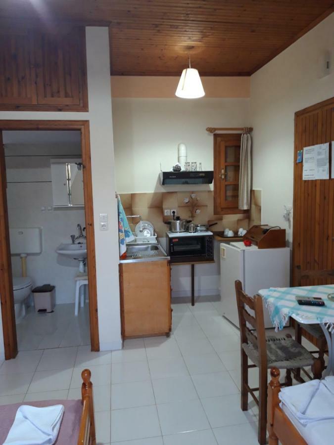 Koutadelias Rooms Kálamos 外观 照片