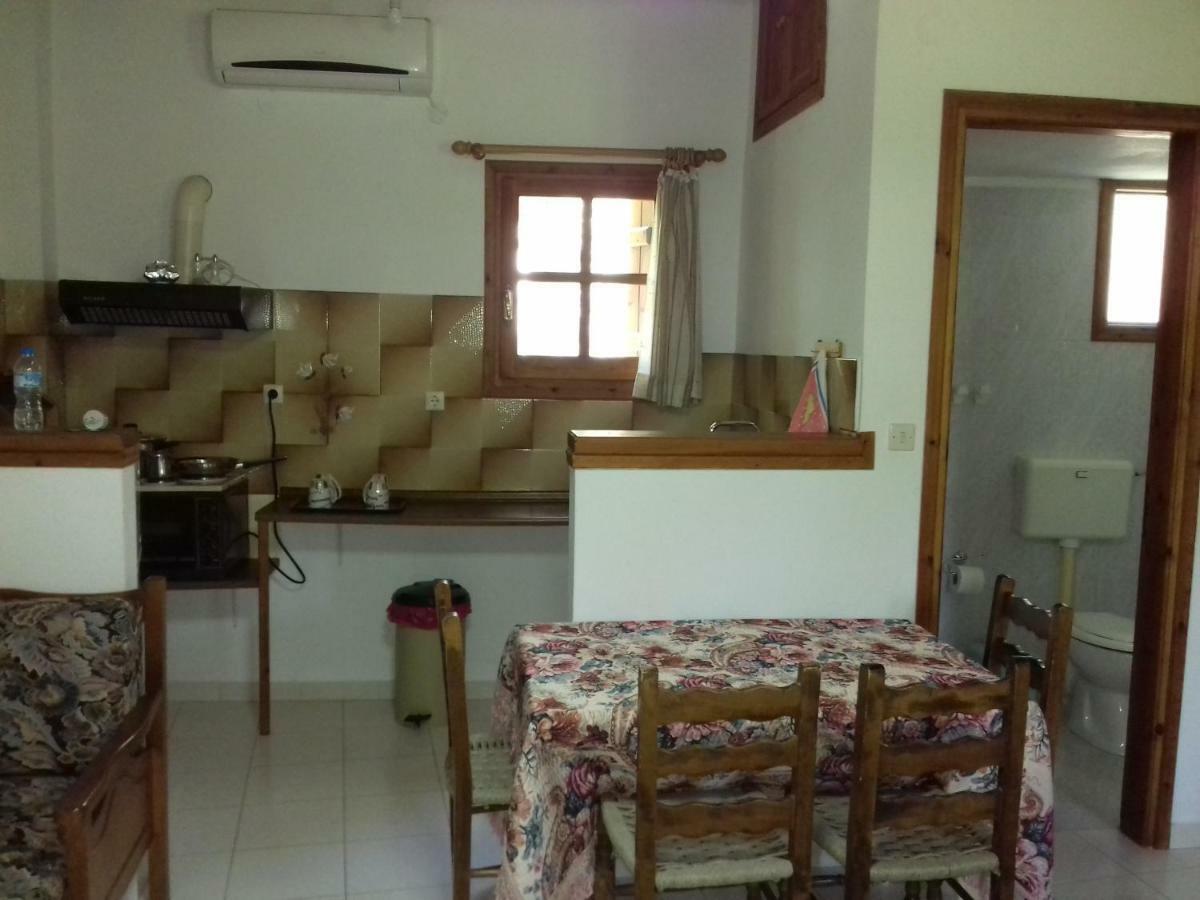 Koutadelias Rooms Kálamos 外观 照片