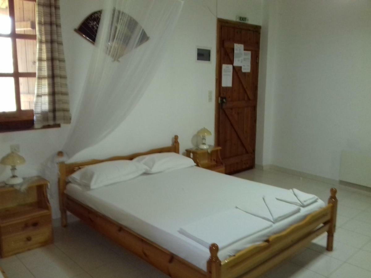 Koutadelias Rooms Kálamos 外观 照片